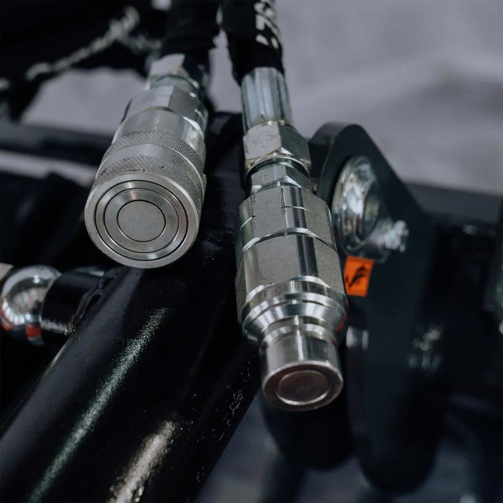 60" Skid Steer Skeleton Grapple Attachment, Universal Mount, 34" Arm Opening, 3" Tine Spacing, 2600 lb Weight Capacity, TMG-SG60