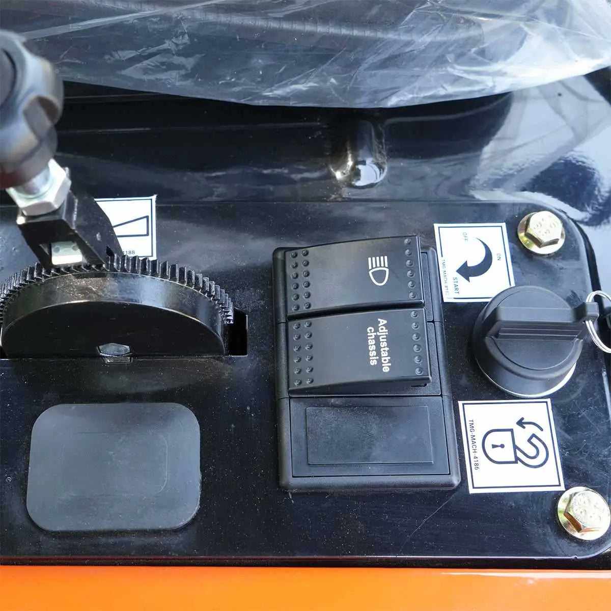 Compact Mini Excavator, 15 HP EPA Certification Engine, 61-½" Max. Digging Depth, 1900 Lb Operating Weight TMG-MVE08