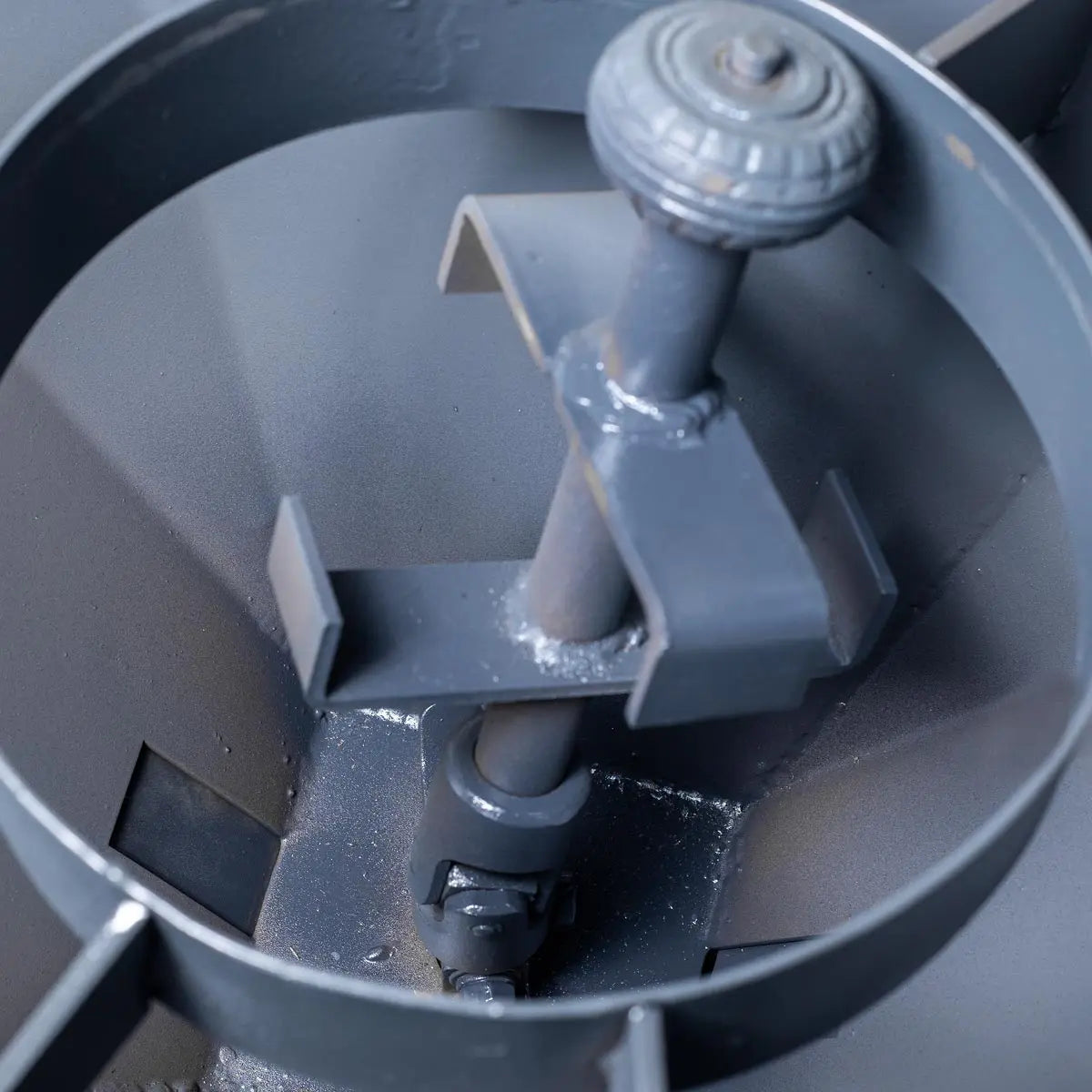 Skid Steer Tilt-N-Scoop Material Spreader, 10 Cu-Ft Capacity, 30’ Wide Spread Range, Snow salt spreader,6.5-12 GPM Flow Rate, Sidewalk Skirt, Universal Mount, TMG-MSS10